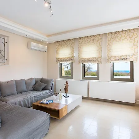 Villa Ianthos